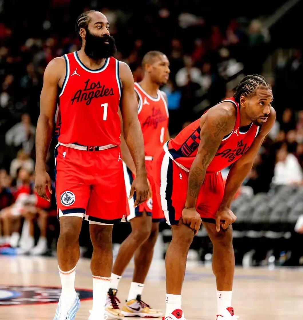 星空体育sports-关于今晚洛杉矶快船远射贴柱——德甲节点到来；引发热议；年轻球员得到机会的信息-星空体育sports