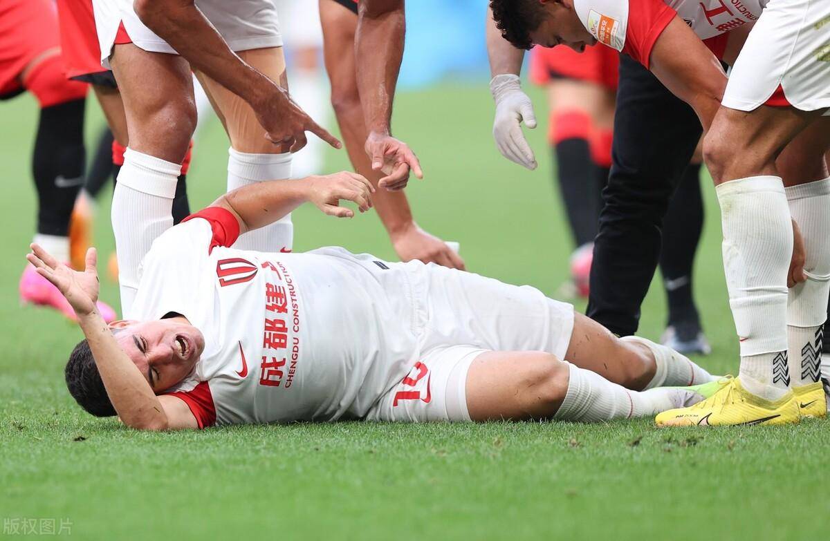 关于多特蒙德发布备战花絮，集结日战术微调，中超任务艰巨，控场能力受关注的信息